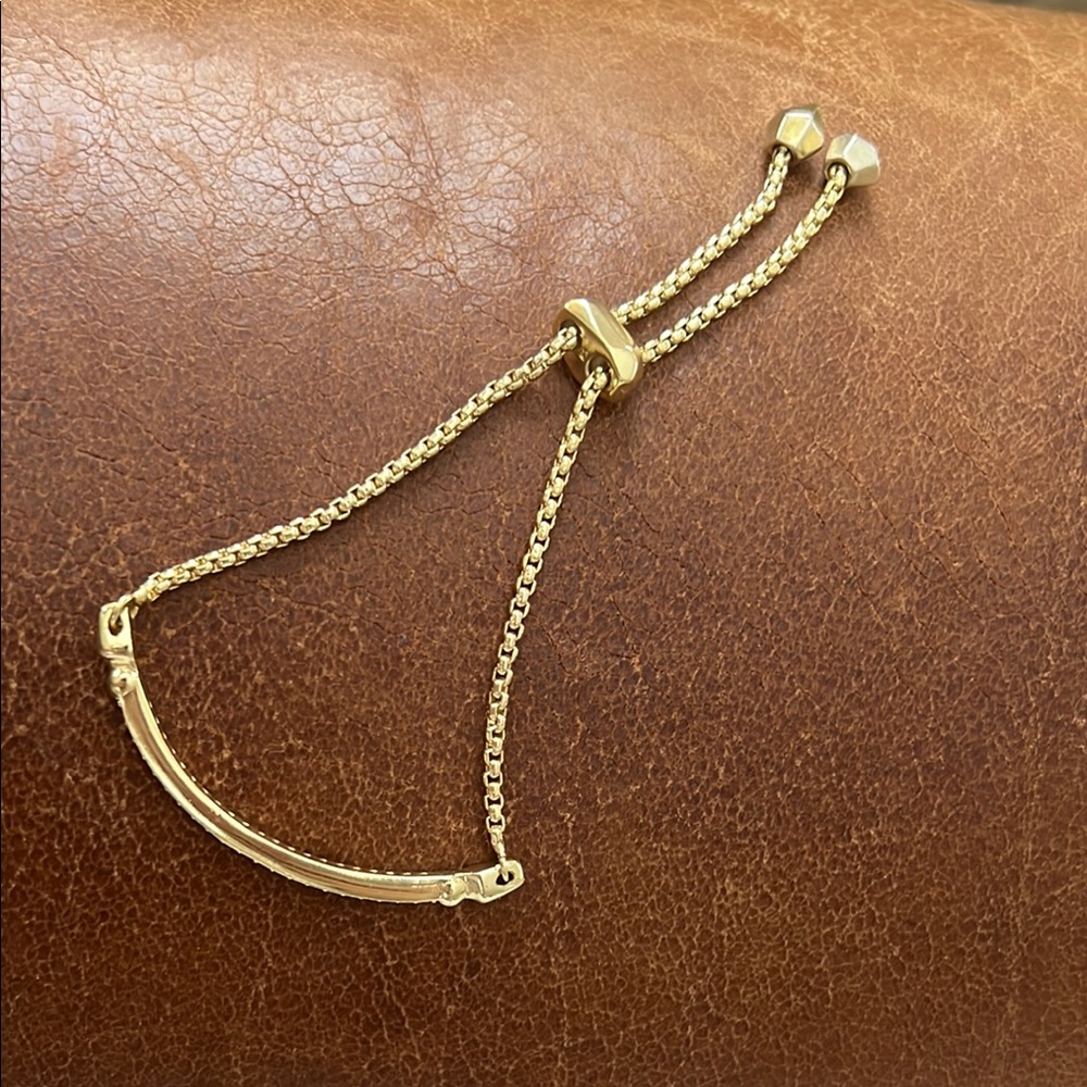 Elegant Gold-Tone Adjustable Bracelet